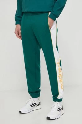 adidas Originals spodnie dresowe kolor zielony z nadrukiem IT2442