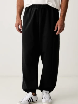 adidas Originals spodnie dresowe męskie z bawełną Trefoil Essentials czarny