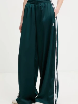 adidas Originals spodnie dresowe Satin Tp Wl damskie kolor zielony z aplikacją JV7511