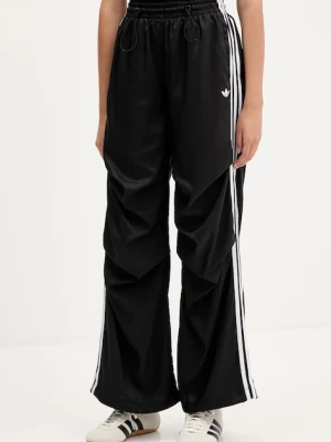 adidas Originals spodnie dresowe Trackpant damskie kolor czarny z aplikacją KE9790