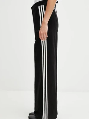 adidas Originals spodnie dresowe welurowe Velvet damskie kolor czarny szerokie high waist KF2304