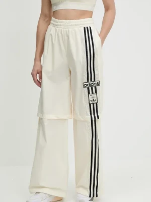 adidas Originals spodnie dresowe Woven Trackpant damskie kolor beżowy z aplikacją JD0087