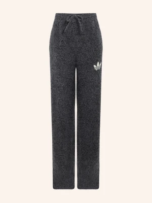 Adidas Originals Spodnie Treningowe Essentials Z Tkaniny Bouclé schwarz