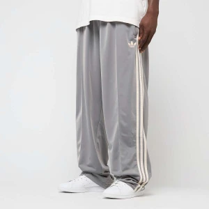 adidas Originals Trackpants mężczyźni Spodnie dresowe szary rozmiar Odzież