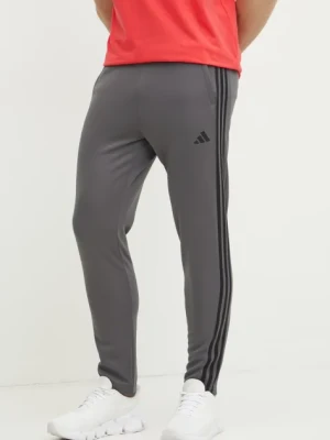 adidas Performance spodnie treningowe Train Essentials kolor szary z aplikacją JF8750