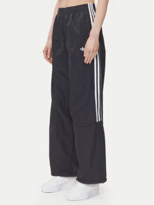 adidas Spodnie dresowe adicolor Teamgeist JD0256 Czarny Oversize