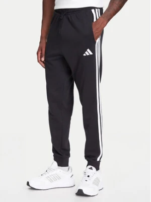 adidas Spodnie dresowe Essential 3-Stripes JD1881 Czarny Regular Fit
