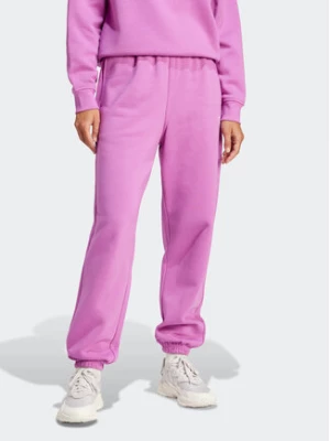 adidas Spodnie dresowe Essentials IR5964 Różowy Regular Fit