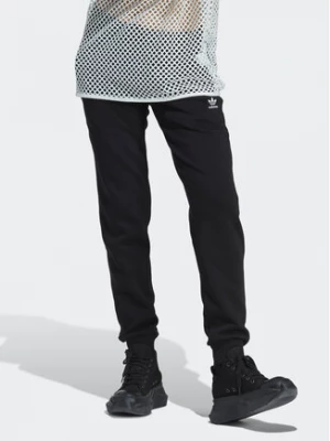 adidas Spodnie dresowe IA6457 Czarny Regular Fit