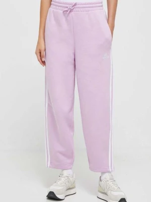 Zdjęcie produktu adidas spodnie dresowe kolor różowy z aplikacją