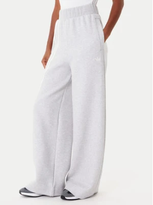 adidas Spodnie dresowe Off Placed 3-Stripes KA0833 Szary Wide Leg