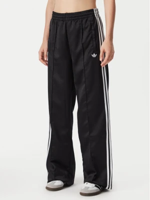 adidas Spodnie dresowe Satin Sst KS9372 Czarny Loose Fit