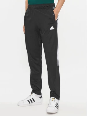 adidas Spodnie dresowe Tiro IP3778 Czarny Regular Fit