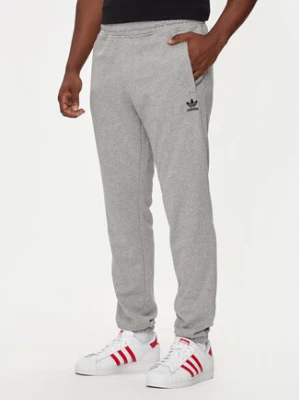 adidas Spodnie dresowe Trefoil Essentials IX7684 Szary Regular Fit