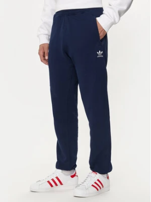 Zdjęcie produktu adidas Spodnie dresowe Trefoil Essentials IX7689 Granatowy Regular Fit