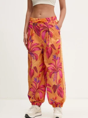 adidas spodnie dresowe x Farm Rio damskie kolor pomarańczowy wzorzyste JD6301
