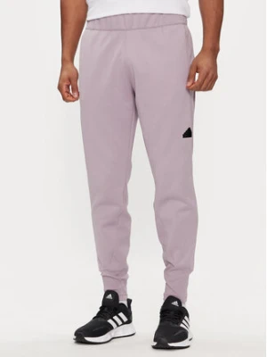 adidas Spodnie dresowe Z.N.E. Winterized IR5245 Fioletowy Regular Fit