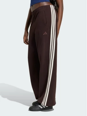 adidas Spodnie dresowe 3-Stripes KW7703 Brązowy ciemny Wide Leg