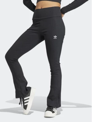 adidas Spodnie materiałowe Essentials II8056 Czarny Flare Fit