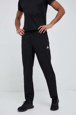 adidas spodnie treningowe Essentials Stanford kolor czarny z aplikacją