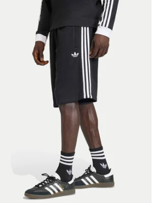 adidas Szorty sportowe 3-Stripes KE3566 Czarny Regular Fit