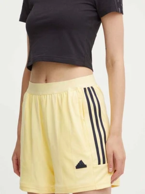 adidas szorty Tiro damskie kolor żółty z aplikacją high waist IX3729