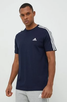 adidas t-shirt bawełniany kolor granatowy z aplikacją IC9335