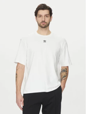 adidas T-Shirt Essentials Boyfriend JC8967 Biały Oversize