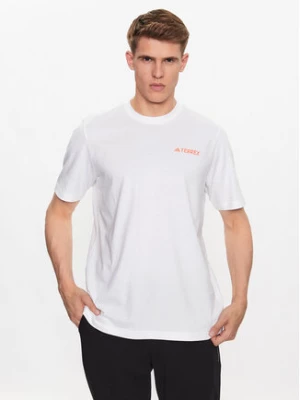 adidas T-Shirt IL2636 Biały Regular Fit