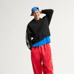 adiSignature 3 Stripes Crewneck Sweatshirt Adidas