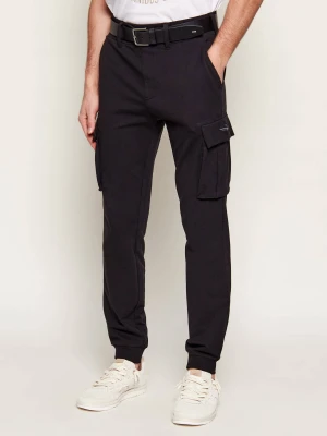 Aeronautica Militare Spodnie cargo | Tapered fit