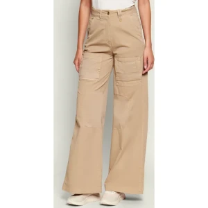 Aeronautica Militare Spodnie | Loose fit