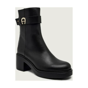 Aigner Skórzane botki na słupku NORA 2A