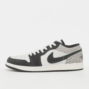 Air Jordan 1 Low SE V2