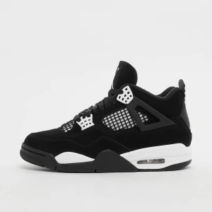 Zdjęcie produktu Air Jordan 4 Retro, markiJordan, Air Jordan Retro, w kolorze czarny, rozmiar: