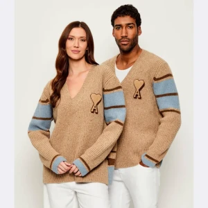 AMI Paris Wełniany sweter | Relaxed fit