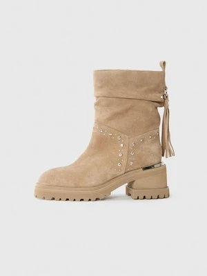 Ankle boot Alma en Pena