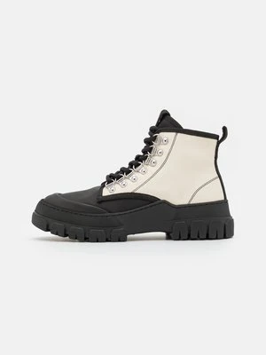 Ankle boot GARMENT PROJECT
