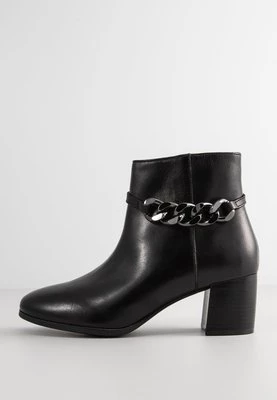 Ankle boot Jonak