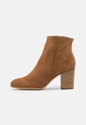 Ankle boot Jonak