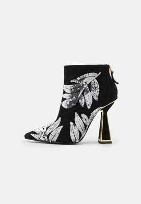 Ankle boot Kat Maconie