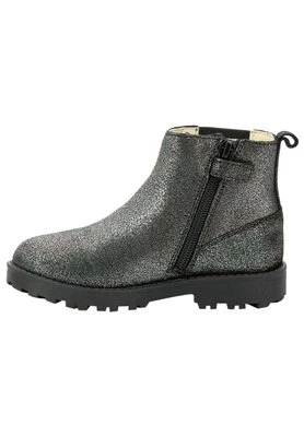 Ankle boot Kickers