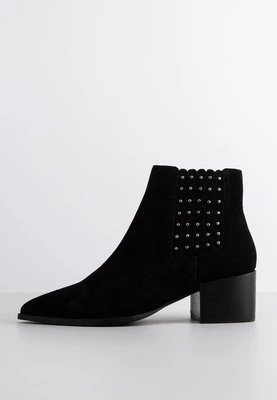 Ankle boot Lazamani