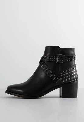 Ankle boot Lazamani