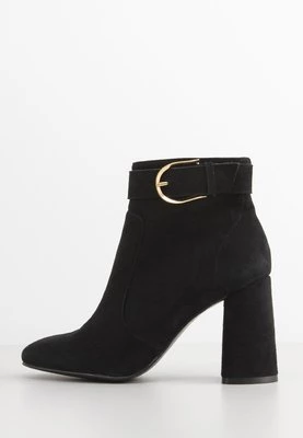 Ankle boot Minelli