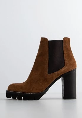 Ankle boot Minelli