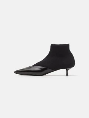 Ankle boot NEOUS