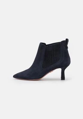 Ankle boot Oxitaly