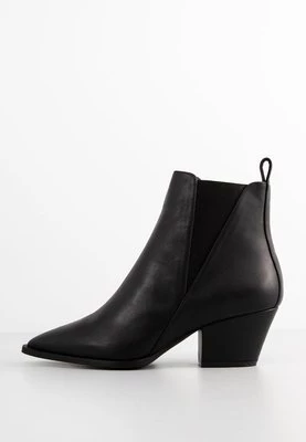 Ankle boot Oxitaly