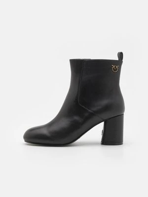 Ankle boot pinko